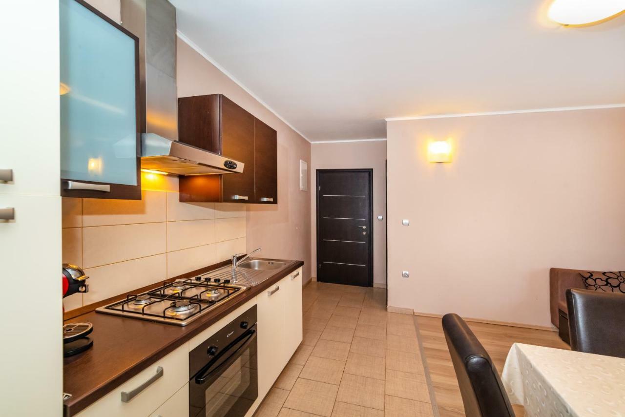 Apartment Adrian Біоград-на-Мору Екстер'єр фото